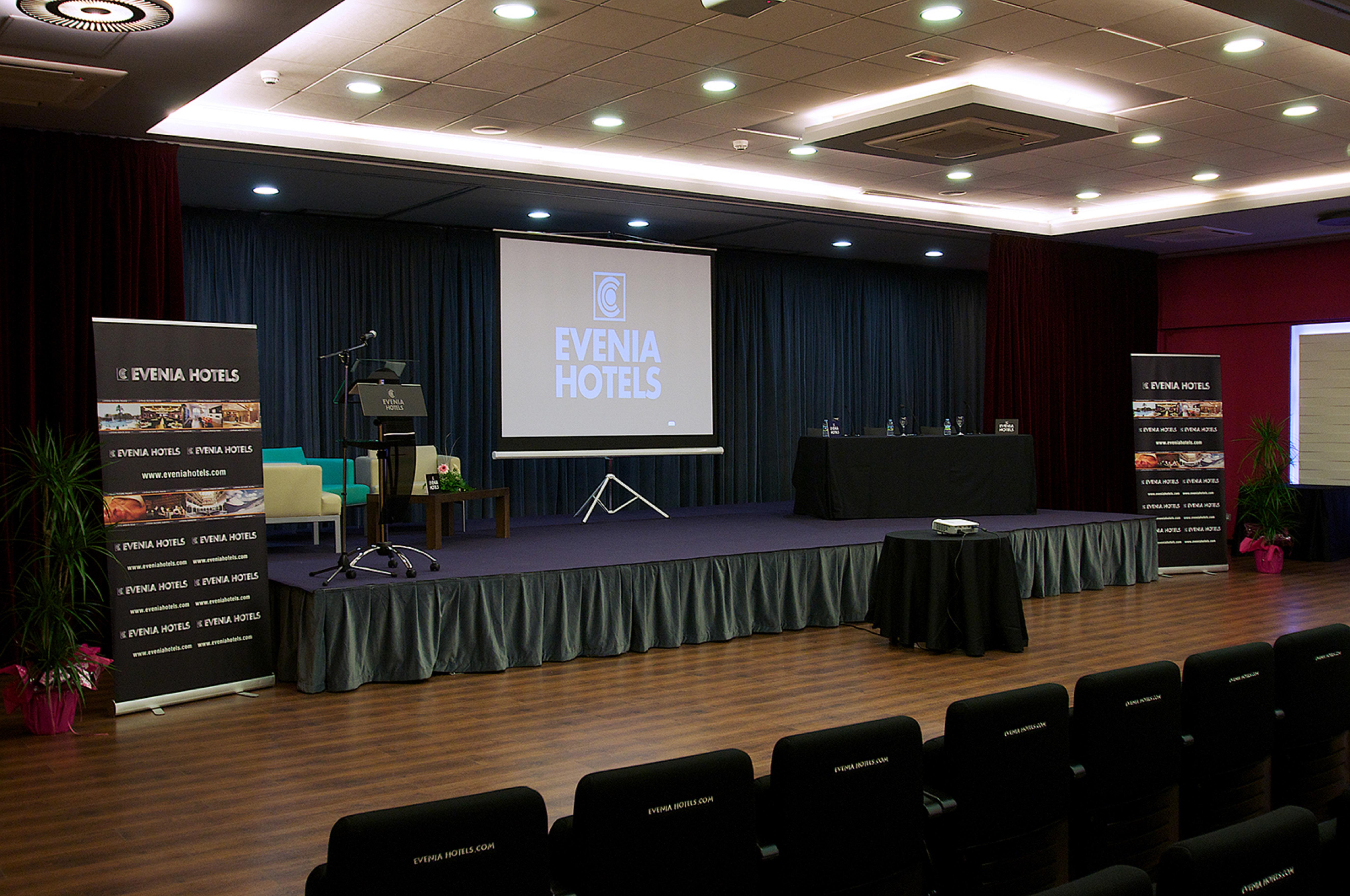 Evenia Olympic Resort Lloret de Mar Esterno foto