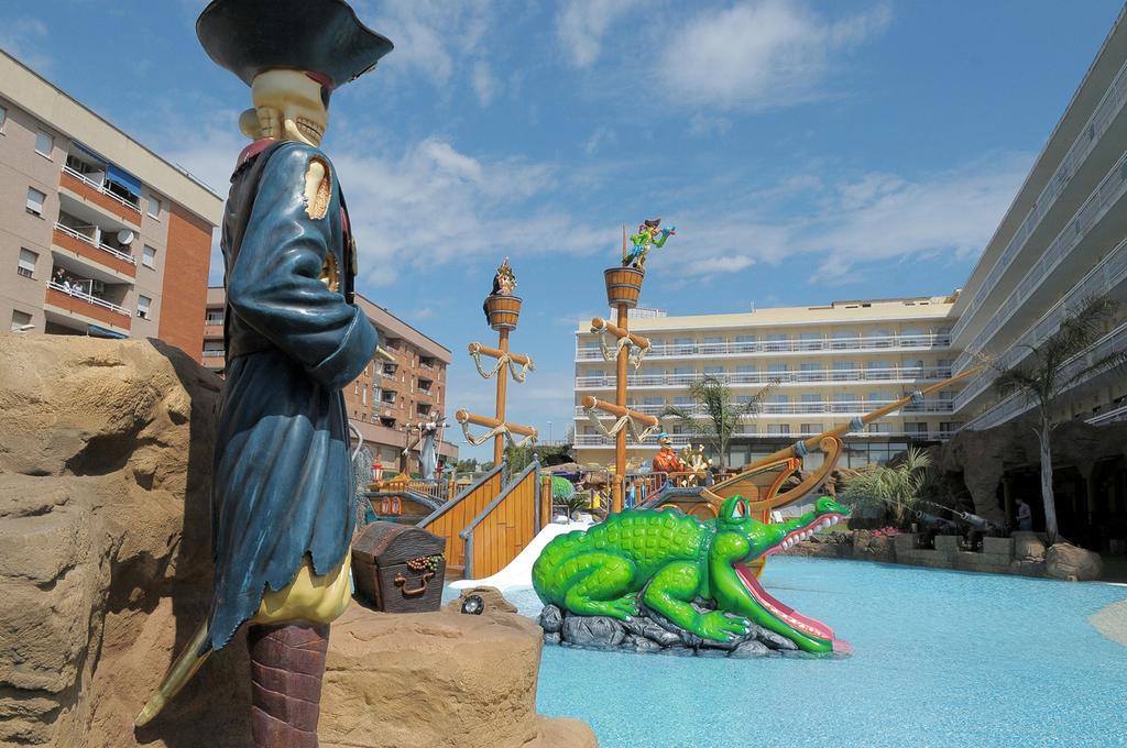 Evenia Olympic Resort Lloret de Mar Esterno foto